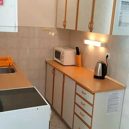 Διαμέρισμα Two Bedroom With Terrace No 1 Supetar