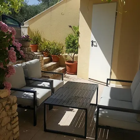 Two Bedroom With Terrace No 1 * Supetar