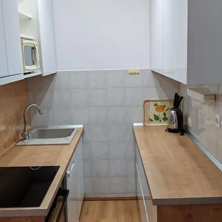 Two Bedroom With Terrace No 1 아파트 수페타르