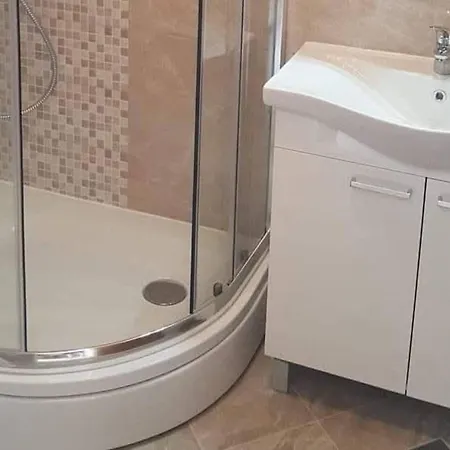 Apartman Two Bedroom With Terrace No 1