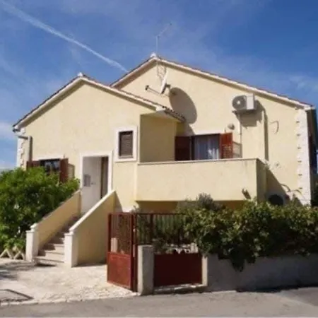 Two Bedroom With Terrace No 1 * Supetar