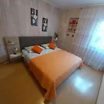 Appartement Two Bedroom With Terrace No 1 *