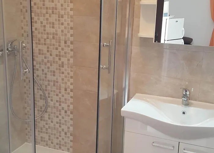 Lejlighed Two Bedroom With Terrace No 1 *